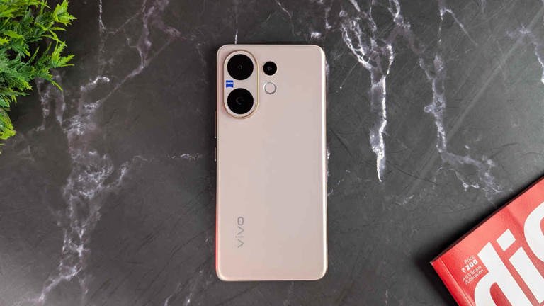 vivo V60 startet in Indien mit riesigem Akku und ZEISS-Kameras