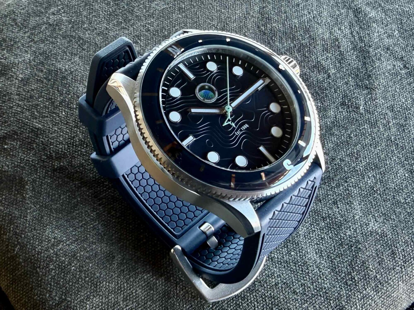 AXIA Time NGA Argos: der Diver, der Karten liebt