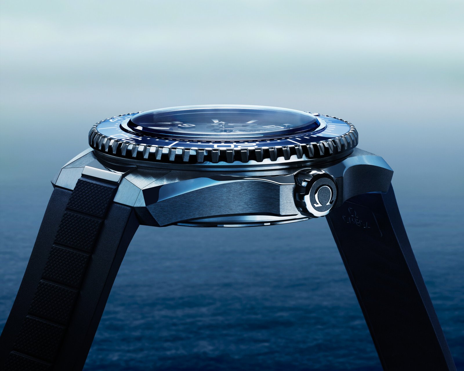 Vierte Generation der Omega Seamaster Planet Ocean: kantiger Neustart unter Wasser